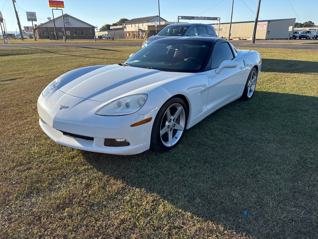 2005 Chevrolet Corvette Base